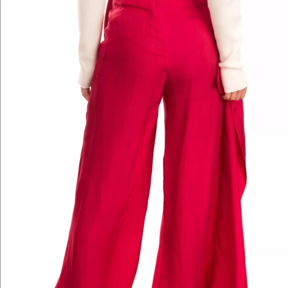 🎊HOST PICK 🎉Silk Draped Sides Wide Leg pants - Picture 4 of 9